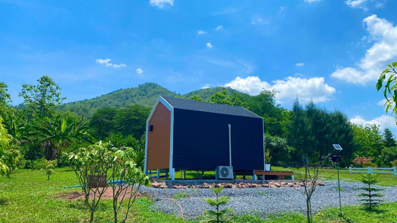 ไร่วิวทิวเขา ลานกางเต็นท์ ฟาร์มสเตย์ Ban Nong Tum Exterior photo